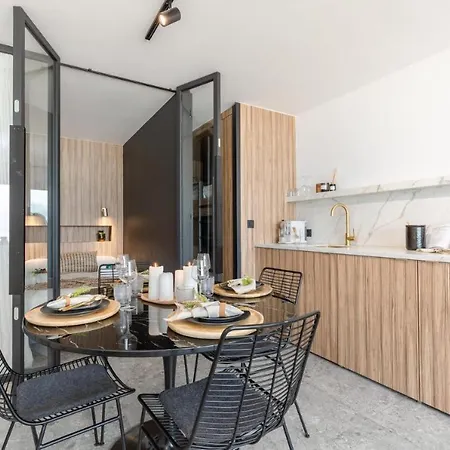 Lägenhet Wonderful Architect Designed Flat With Sea View *