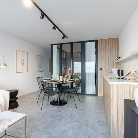 Wonderful Architect Designed Flat With Sea View Остенде